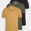 Pier One 3 Pack - Poloshirt - Camel/Khaki/Black 2 Pier One 3 Pack - Poloshirt - Camel/Khaki/Black -Heren Kledings Winkel 16db92ea73b9462093a7b59928d23834