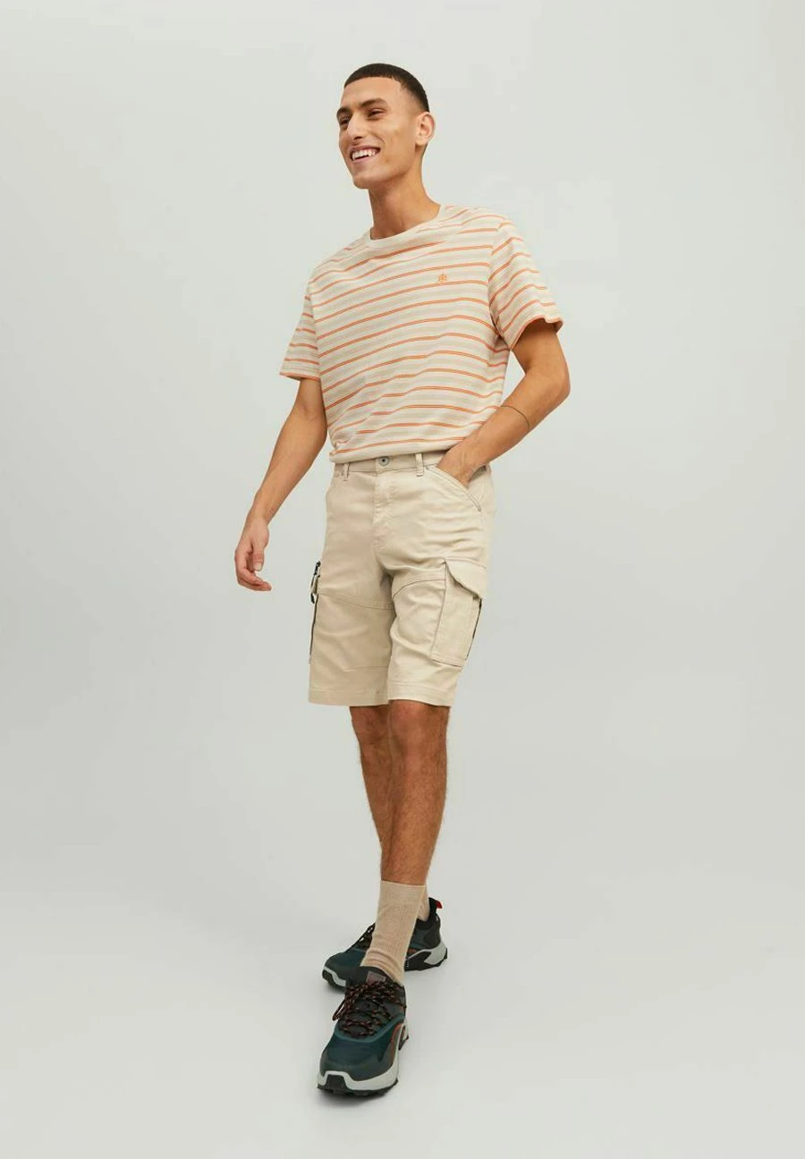 Jack & Jones Unifarbene Dex Mit Cargotaschen - Shorts - Oxford Tan 4 Jack & Jones Unifarbene Dex Mit Cargotaschen - Shorts - Oxford Tan - Afbeelding 2