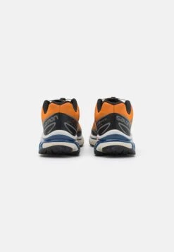 Salomon Xt-6 Gtx Unisex - Sneakers Laag - Marmalade/Black/Navy Peony 10 Salomon Xt-6 Gtx Unisex - Sneakers Laag - Marmalade/Black/Navy Peony -Heren Kledings Winkel 631a0a5baaa6420a942392c1f3b17408