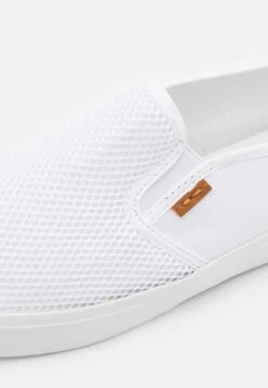 Pier One Unisex - Instappers - White -Heren Kledings Winkel 7af3f76c7d3048f7ace815eb38fb78e9