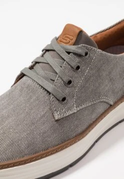 Skechers Moreno - Sneakers Laag - Taupe -Heren Kledings Winkel 804e7df7e19a4aada0902a8eeb114807