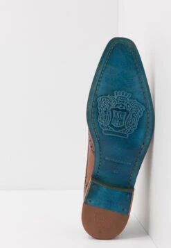 MELVIN & HAMILTON Martin 2 - Instappers - Brown -Heren Kledings Winkel 9fa2af56377c4d82ab221b05ad764234