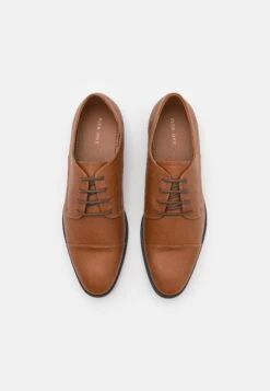 Pier One Veterschoenen - Cognac 11 Pier One Veterschoenen - Cognac -Heren Kledings Winkel ac1b1c0a9c86494f9aea98c9d389b58f