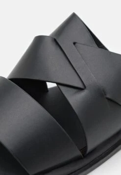 Pier One Muiltjes - Black -Heren Kledings Winkel b50a1b42a3ee4cfaa6748df68bcbfe4c