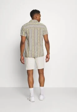 Redefined Rebel Joey - Shorts - Stone -Heren Kledings Winkel b6ace980bce443f1ad2be8177eefaa98