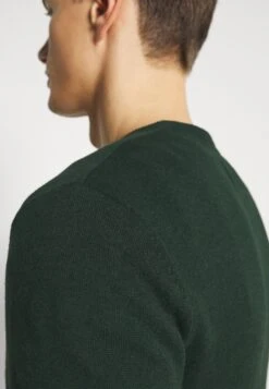 Pier One Basic Crewneck - Trui - Mottled Dark Green 14 Pier One Basic Crewneck - Trui - Mottled Dark Green -Heren Kledings Winkel b8b5c3343ac14039bf55a1aa39fec86b