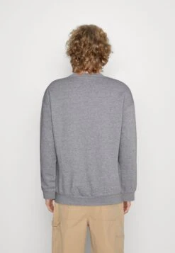 YOURTURN Unisex 2 Pack - Sweater - Light Blue/Mottled Grey 10 YOURTURN Unisex 2 Pack - Sweater - Light Blue/Mottled Grey -Heren Kledings Winkel c1dea5e30a54464d8847ce56bdc0977b