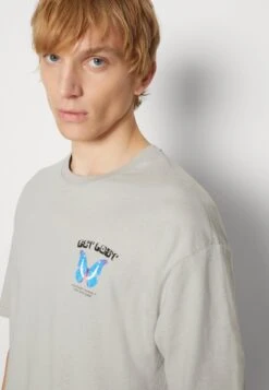 YOURTURN Get Lost Tee Unisex - T-Shirt Print - Grey 13 YOURTURN Get Lost Tee Unisex - T-Shirt Print - Grey -Heren Kledings Winkel cc93eeecdcab4e609a0e74345f7665ba