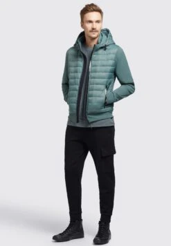 Heren Kledings Winkel -Heren Kledings Winkel d9c23c339a6d4eb0b3eadf493374f161