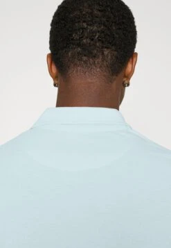 Pier One 3 Pack - Poloshirt - Light Blue/Blue/Dark Blue 13 Pier One 3 Pack - Poloshirt - Light Blue/Blue/Dark Blue -Heren Kledings Winkel dc8d7078be0349f2a66422bd4f6d92ae