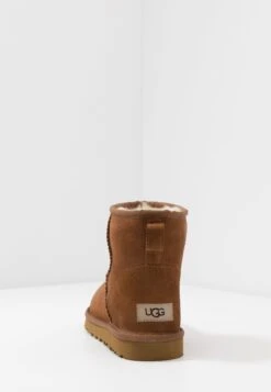 Ugg Classic Mini - Korte Laarzen - Chestnut -Heren Kledings Winkel de7dfeefe13347f4a7dceeb4f76556d1