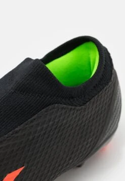 ADIDAS PERFORMANCE X Speedportal.3 Laceless Fg - Voetbalschoenen Met Kunststof Noppen - Core Black/Solar Red/Solar Green -Heren Kledings Winkel fad32d05118c45a3a69c031a8325a6f9