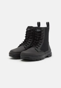 Dr. Martens Combs Ii Unisex - Veterboots - Black -Heren Kledings Winkel fd996d4183884a16ab9c2c87e233a926